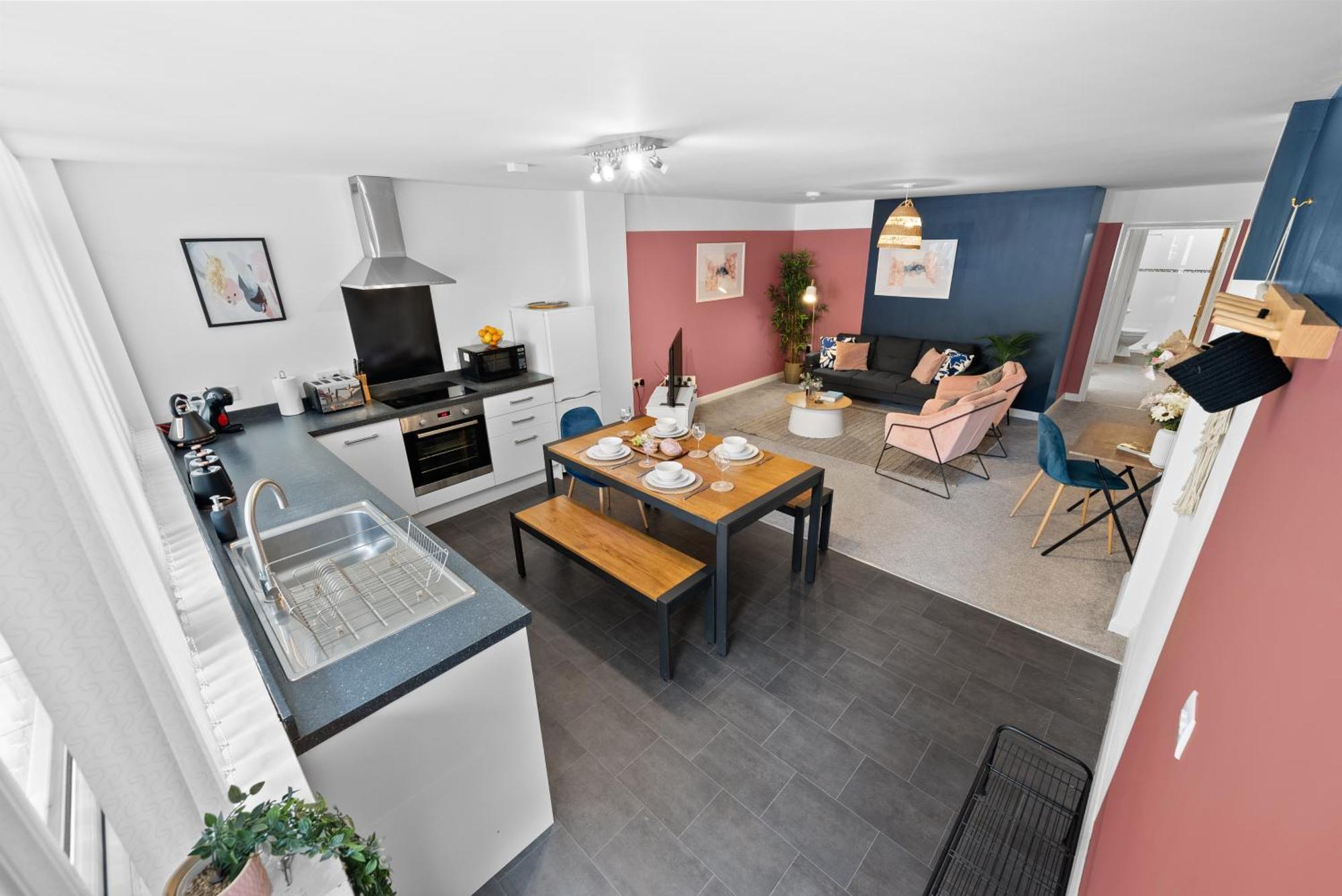 Glevum Lodge - 2 Bedroom Town Centre Apartment Cirencester Esterno foto